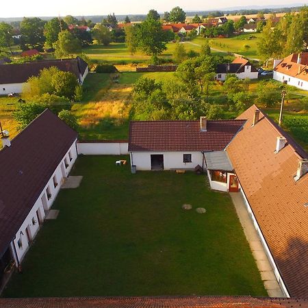 Safar residence Hrachoviste Exterior foto